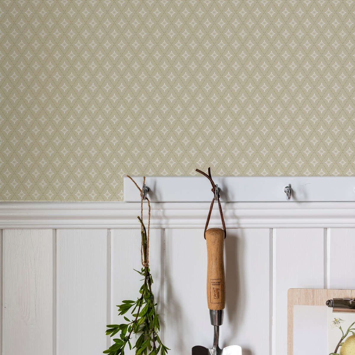 Tapet Blommor&blad Lillstjärna 680-05