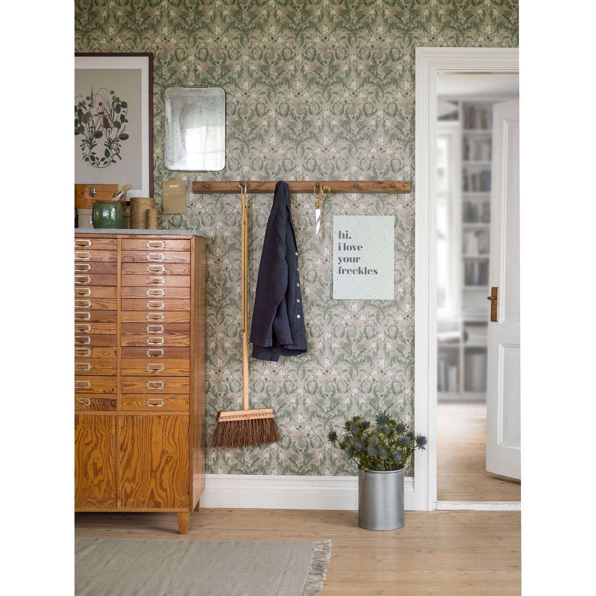 Tapet In Bloom Thistle 7203