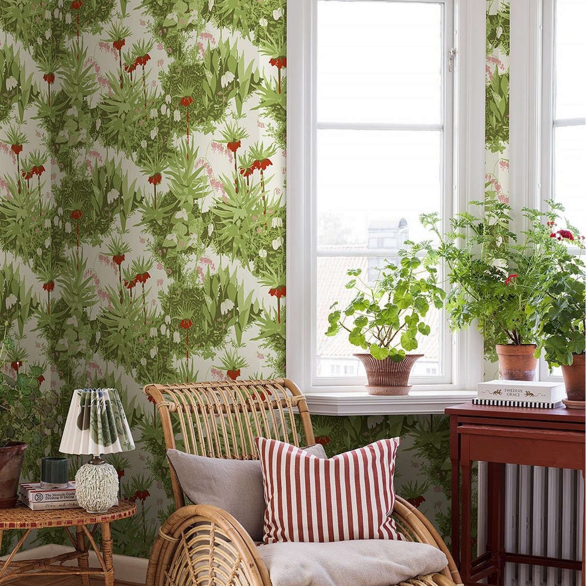 Tapet Scandinavian Designers III Arne Jacobsen Kejsarkrona 1982