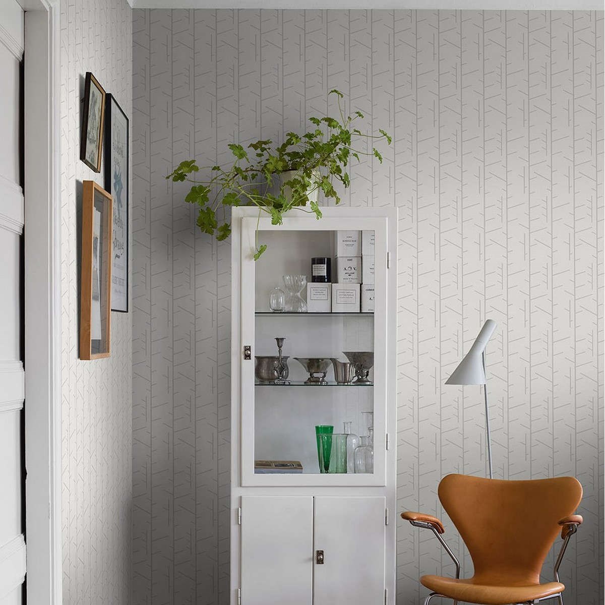 Tapet Scandinavian Designers III Arne Jacobsen Tassel 1986