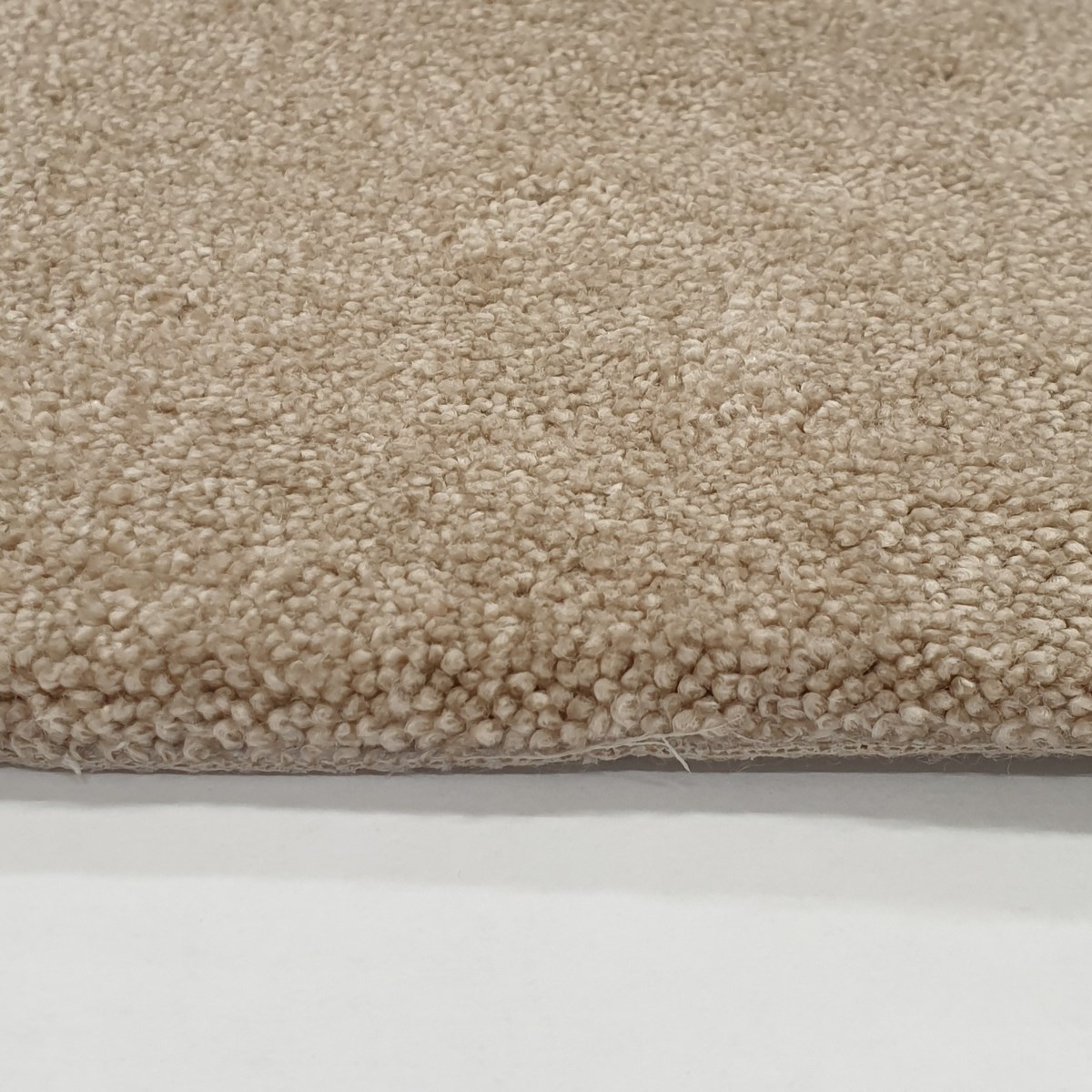 Heltäckningsmatta Carisma 72 400cm, Beige