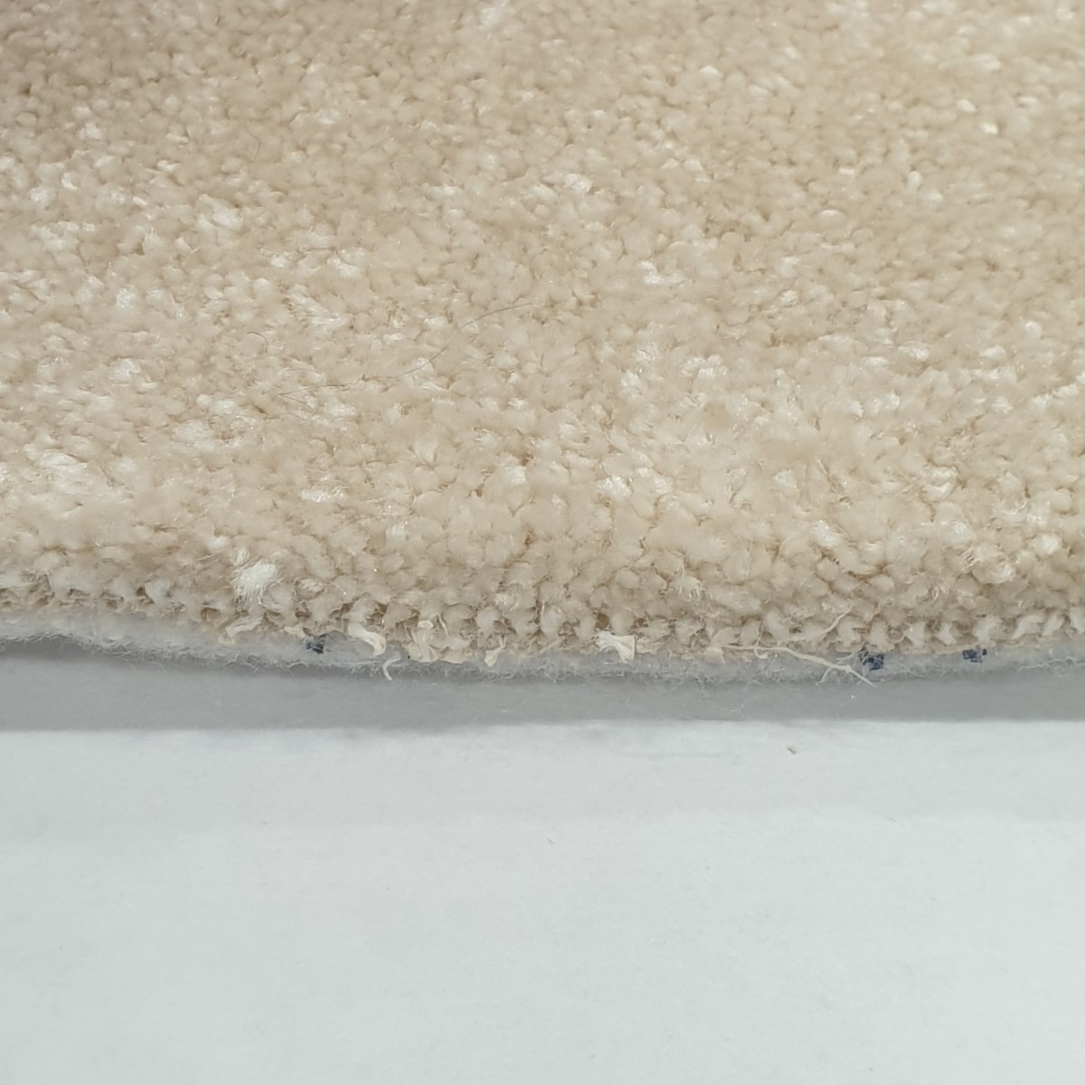 Heltäckningsmatta Veneto 36 400cm, Ljusbeige