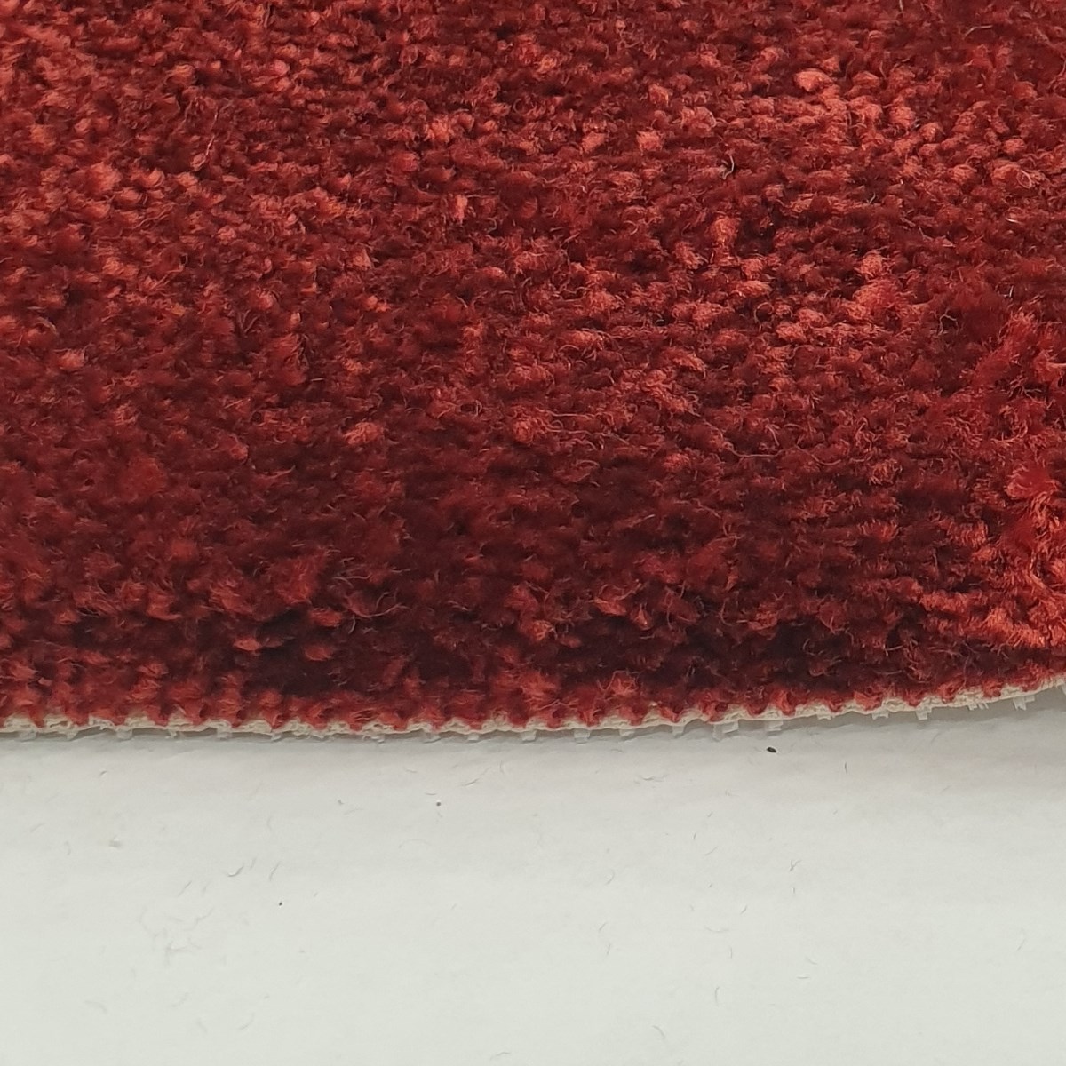 Heltäckningsmatta Chanel 236 400cm, Röd