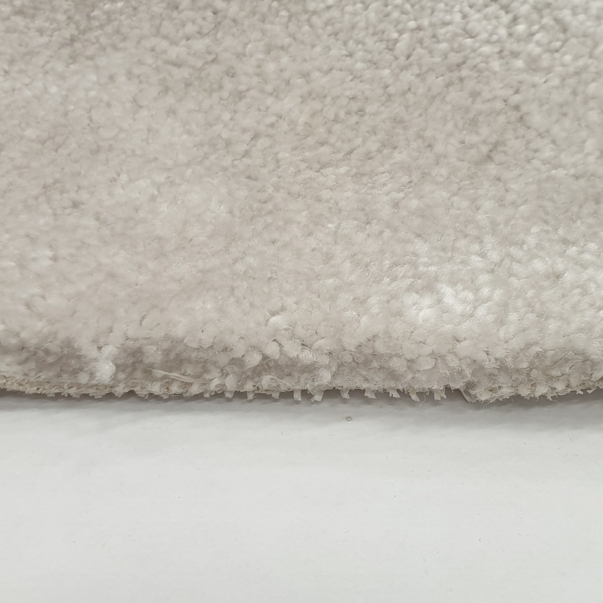 Heltäckningsmatta Chanel 108 400cm, Ljusbeige