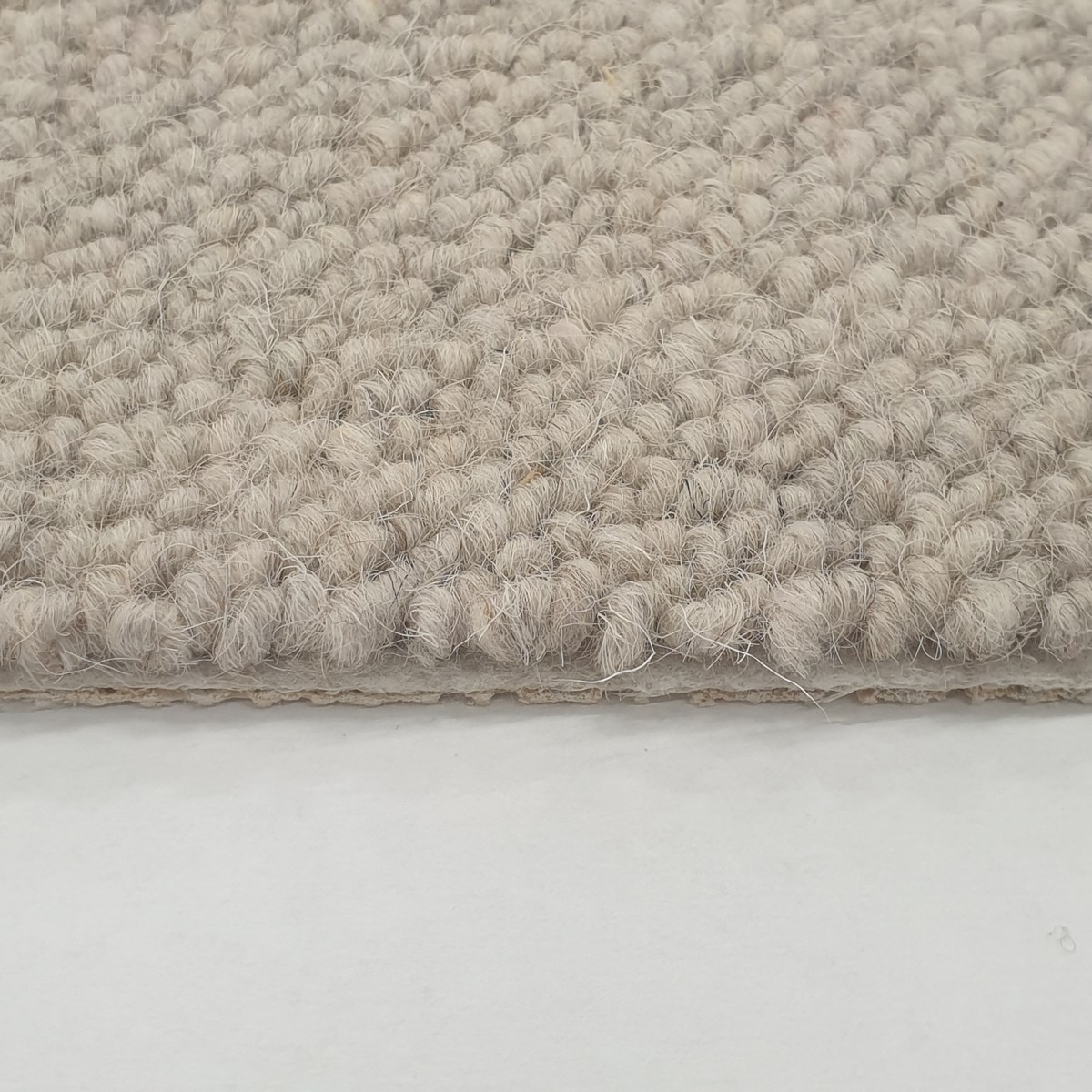 Heltäckningsmatta Canberra Wool 174 400cm, Silver