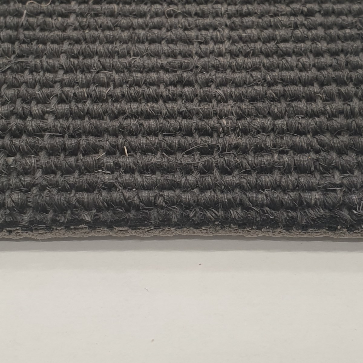 Heltäckningsmatta Sisal Bouclé 70 400cm, Svart