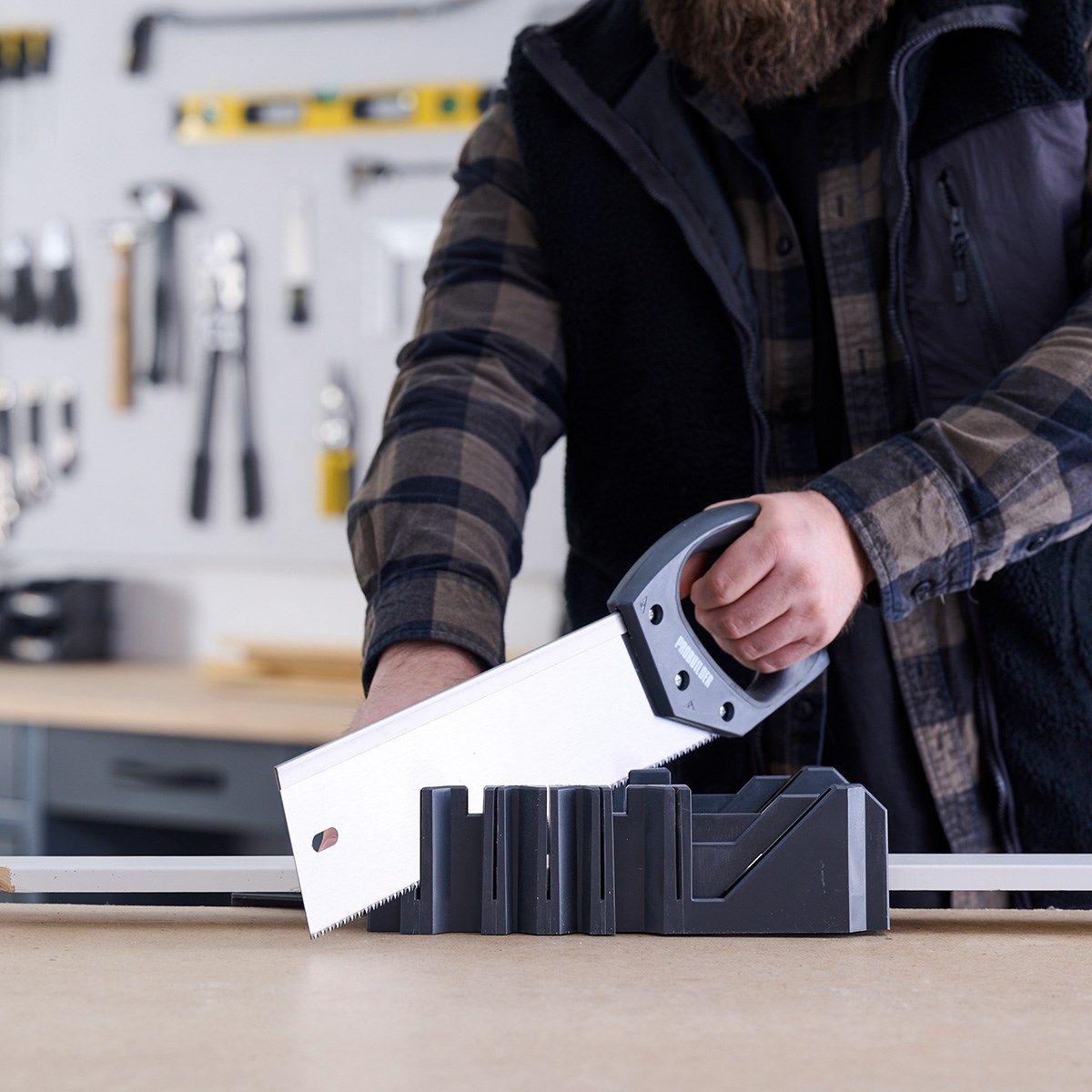 Handsåg med Skärkasett Svart