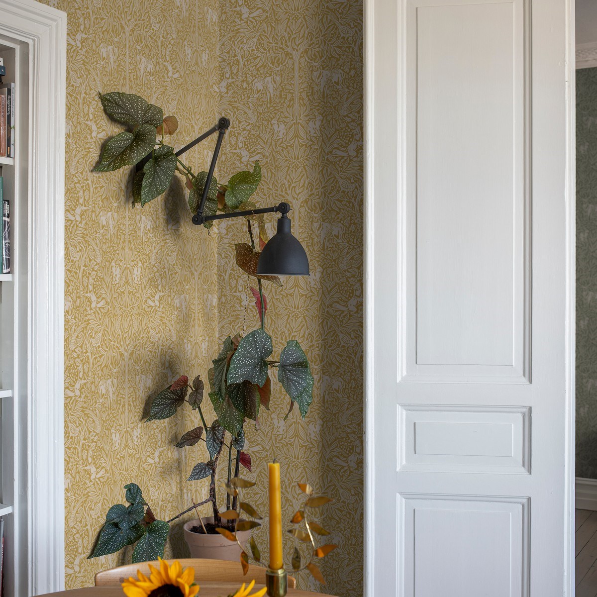 Tapet Special Edition Forest,new Heritage Under the Elder Tree 2048