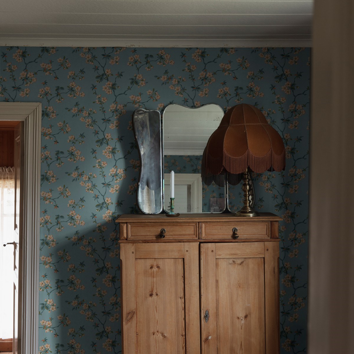 Tapet Alla Tiders Hus Trädgårdsstaden 4175