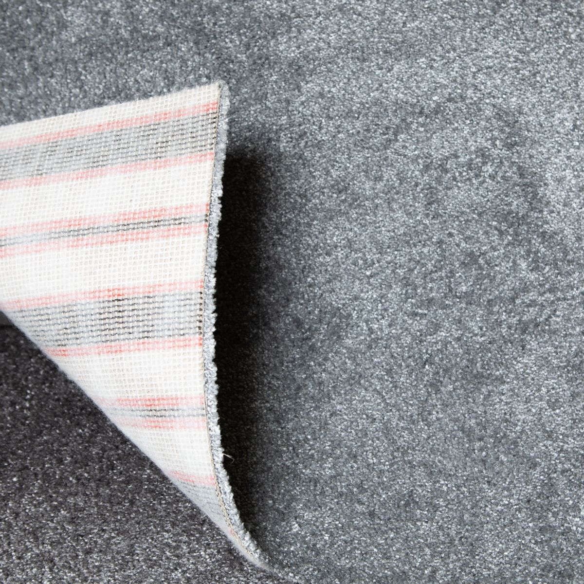 Heltäckningsmatta Cosy 97 400cm, Grå