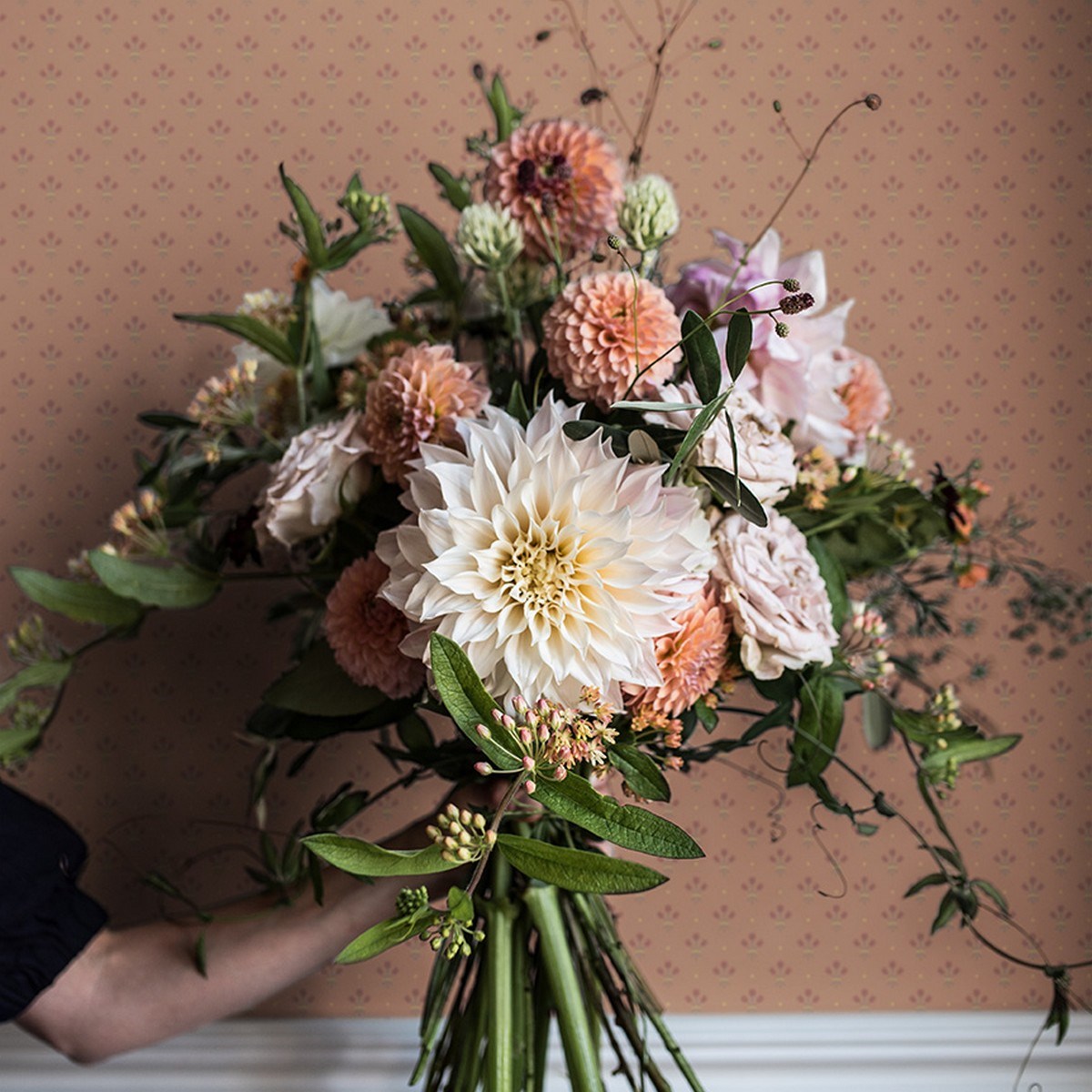 Tapet Apelviken Lilja 33028