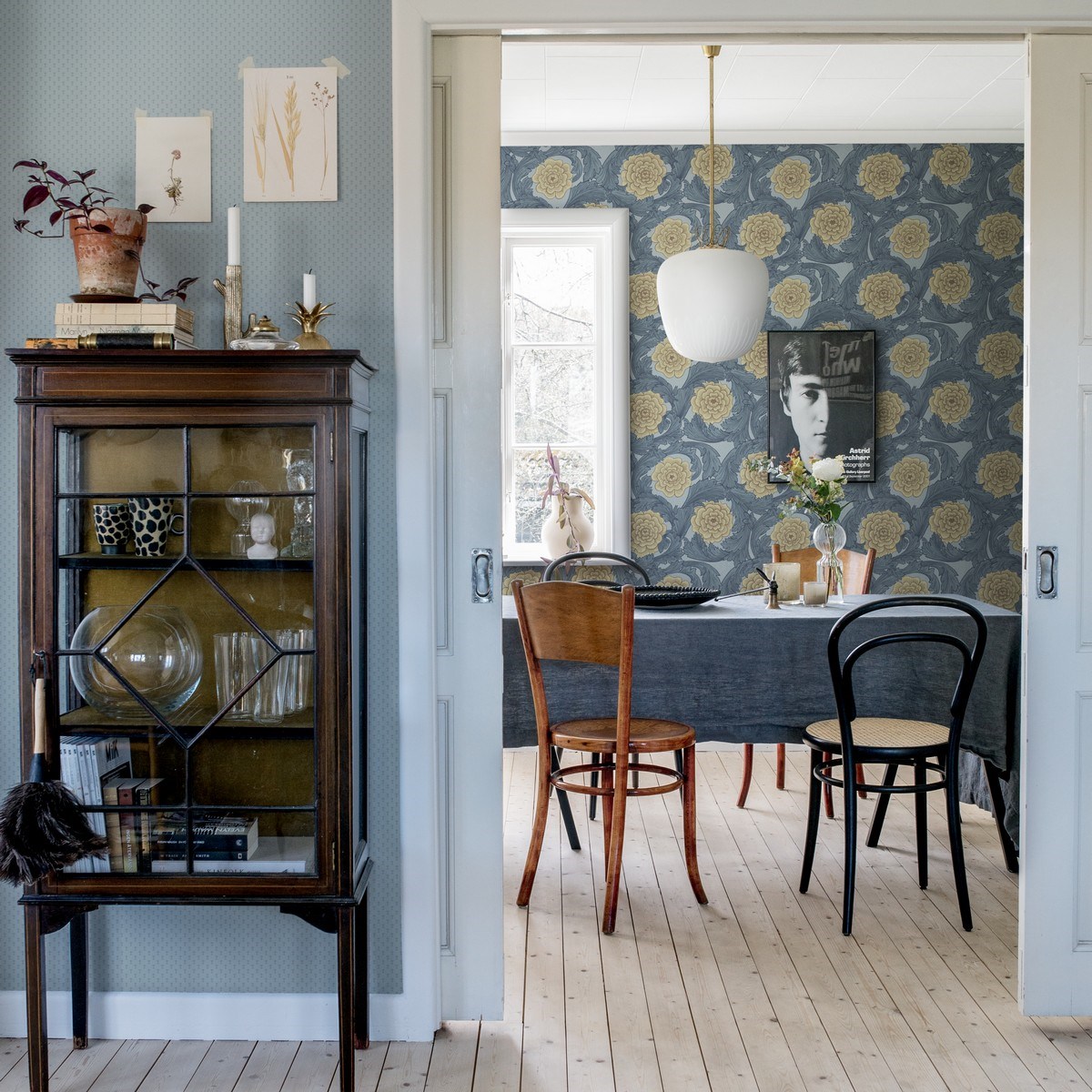 Tapet Blomstermåla Vivvi 51005