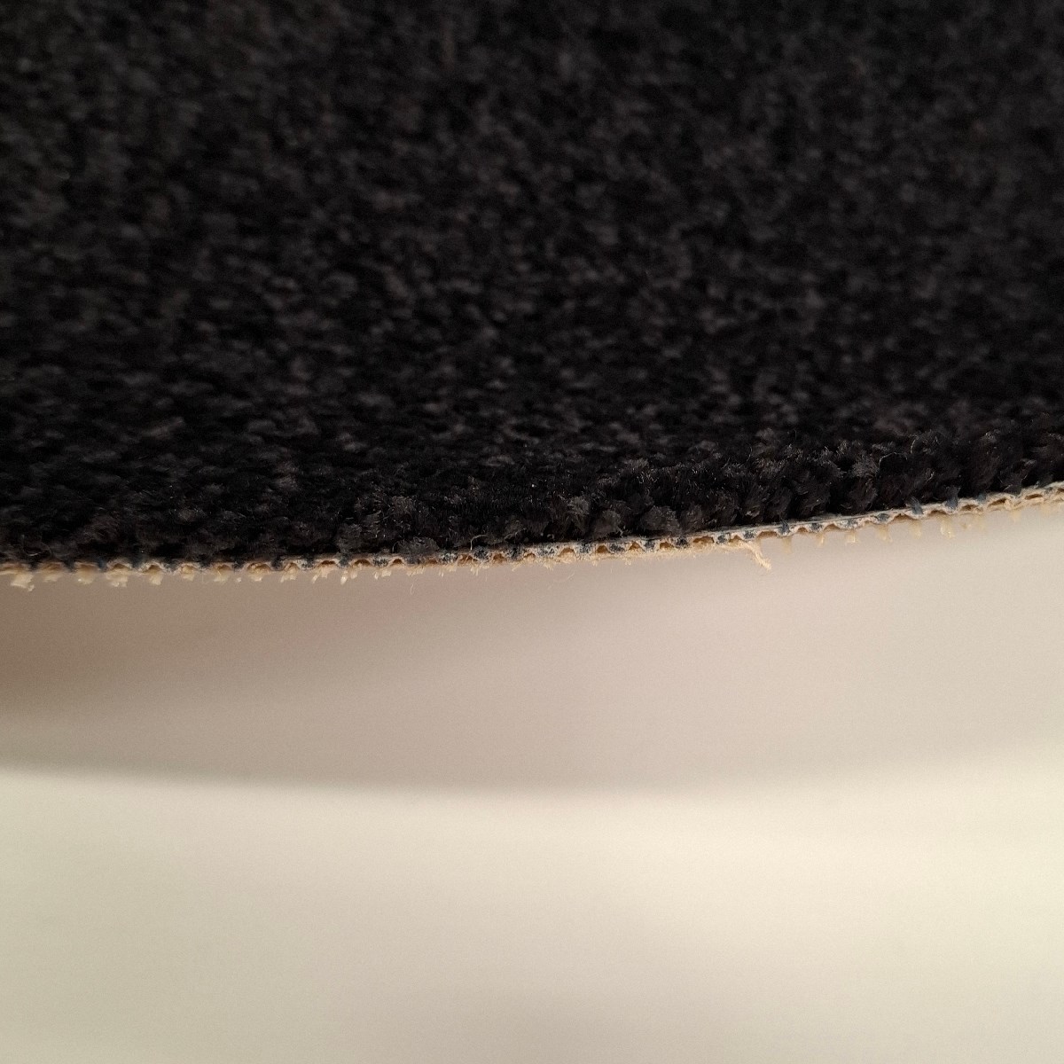 Heltäckningsmatta Vision 800 Black 400cm