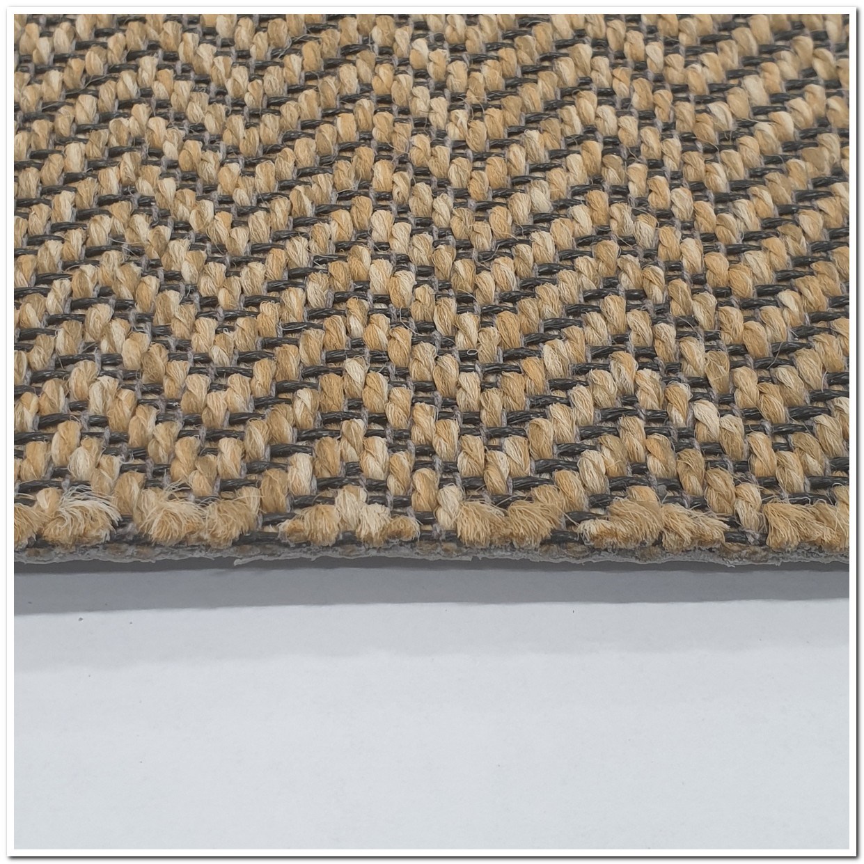 Heltäckningsmatta Herringbone 14 400cm, Gul