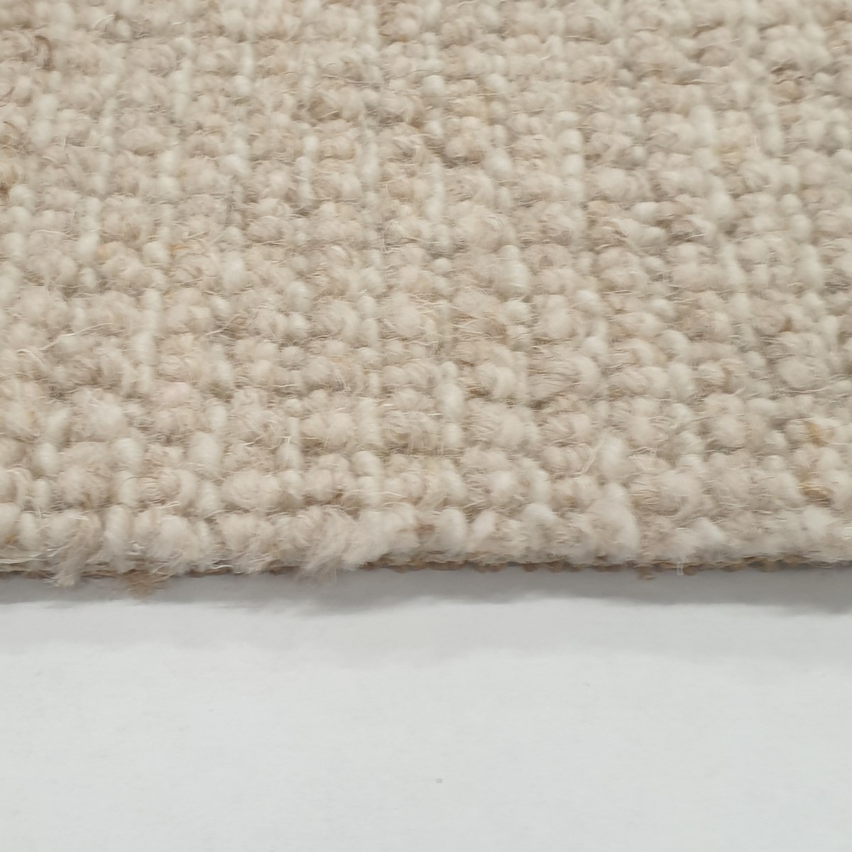 Heltäckningsmatta Hamilton 402 400cm, Ljusbeige