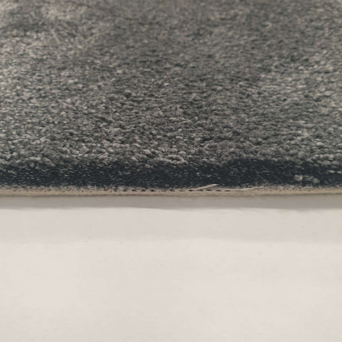 Heltäckningsmatta Superior 314 400cm, Grå