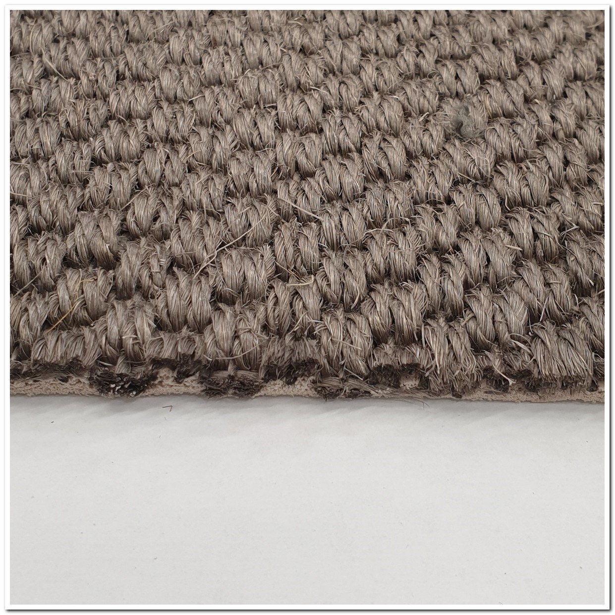 Heltäckningsmatta Sisal Hampa 9018 400cm, Grå