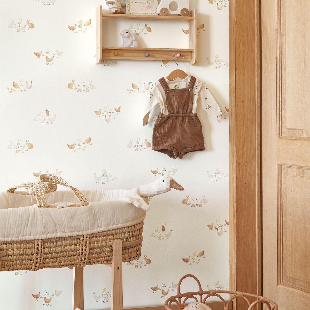 Tapet Once Upon A Time Companions OF The Farm Terracotta Ouat88372658