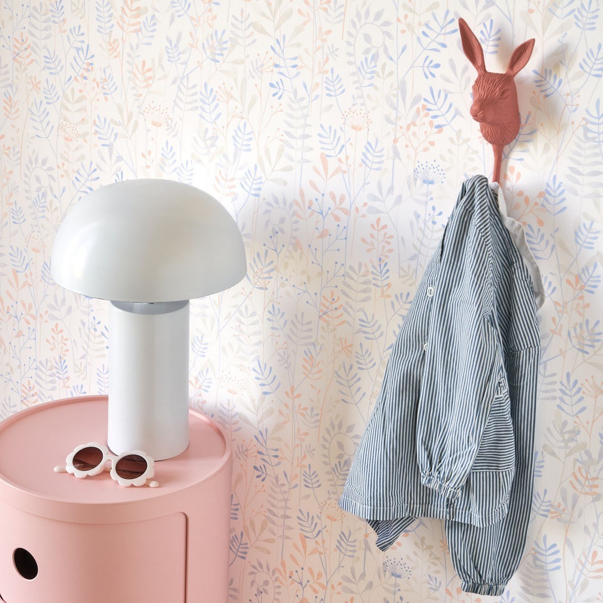 Tapet Once Upon A Time Wild Garden Bleu Ciel Ouat88326782