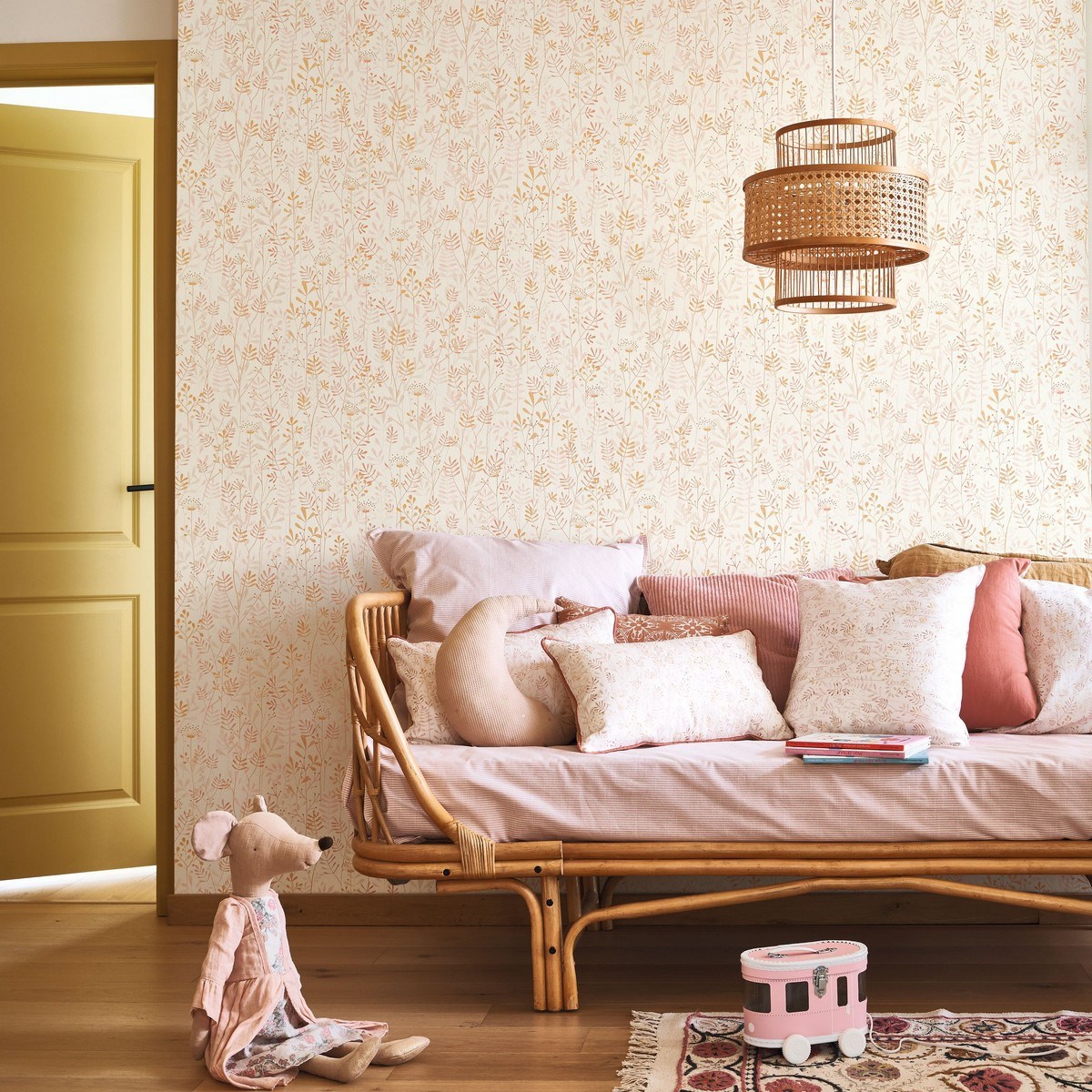 Tapet Once Upon A Time Wild Garden Rose Nude Ouat88324630