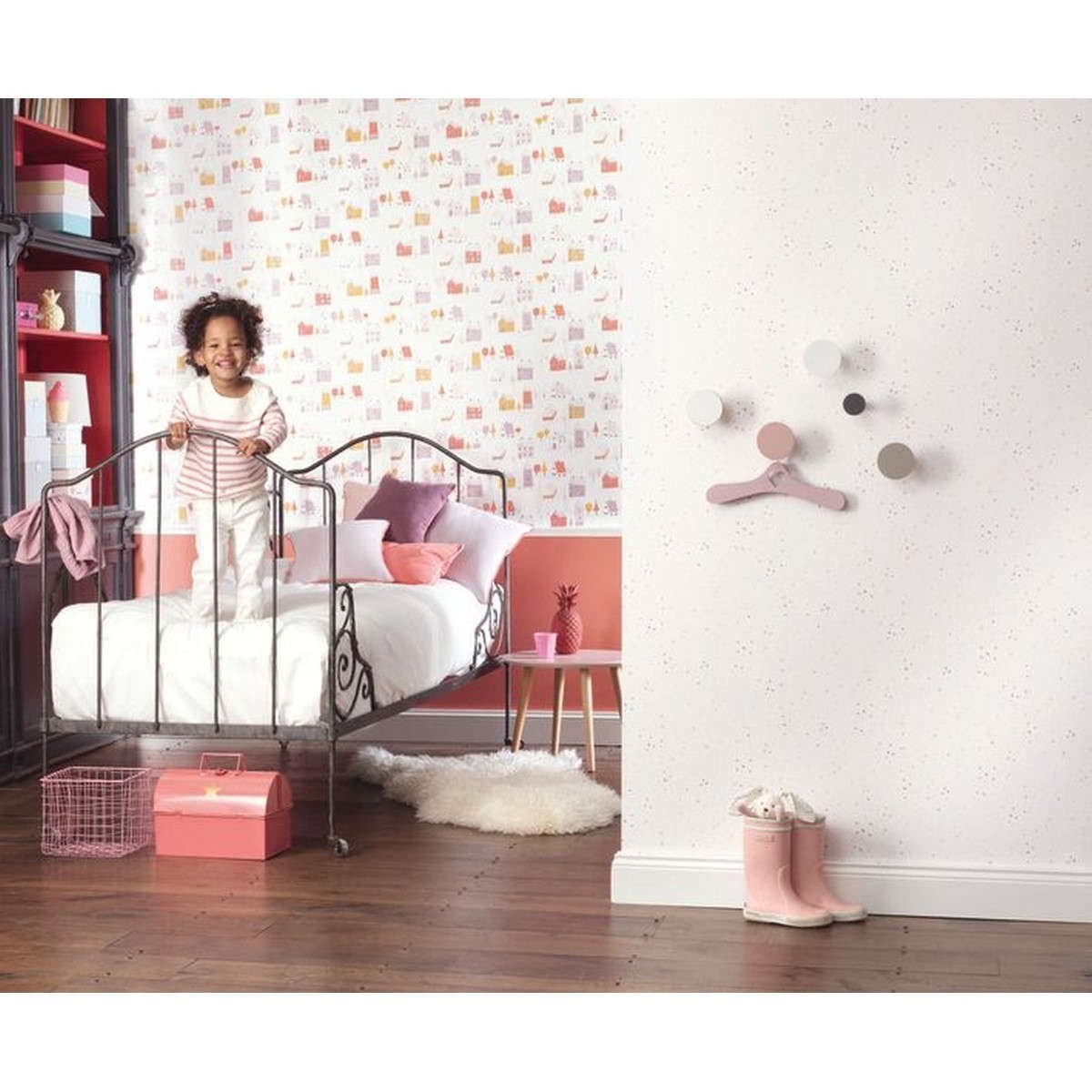 Tapet Happy Dreams Small Village Rose/corail Hpdm82841230