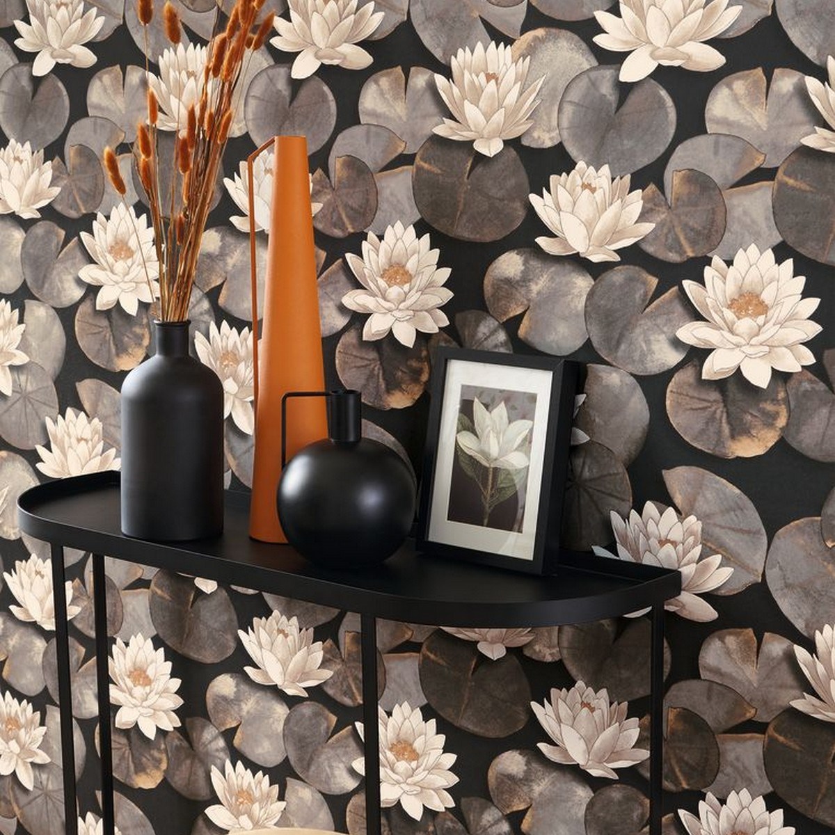 Tapet Gardens Nymphea Noir Fusain Gadn87639874