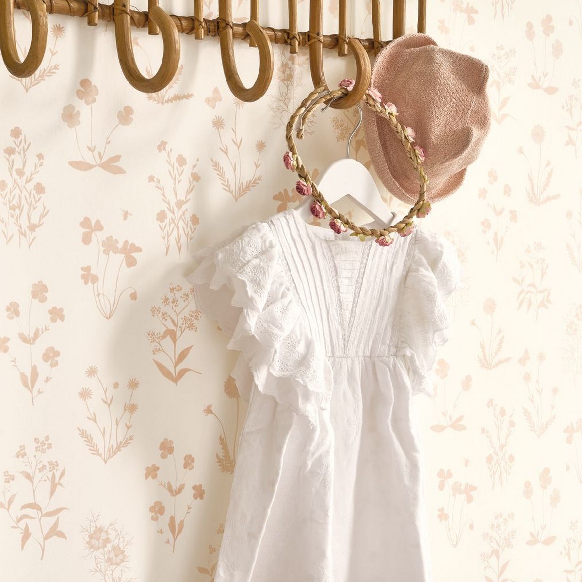 Tapet Gardens Herbier Rose Nude Gadn87624127