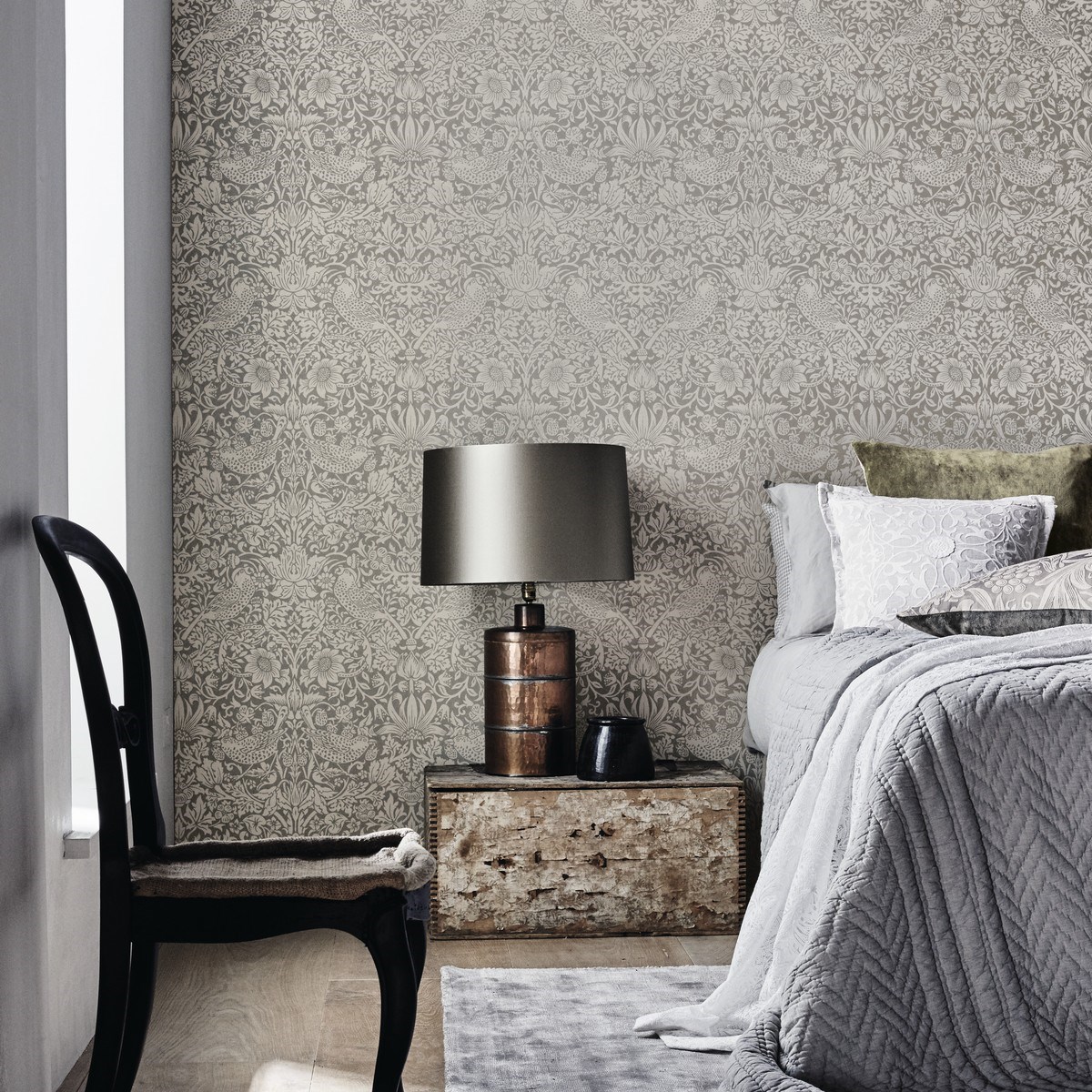 Tapet Morris Pure Pure Strawberry Thief Dmpu216017