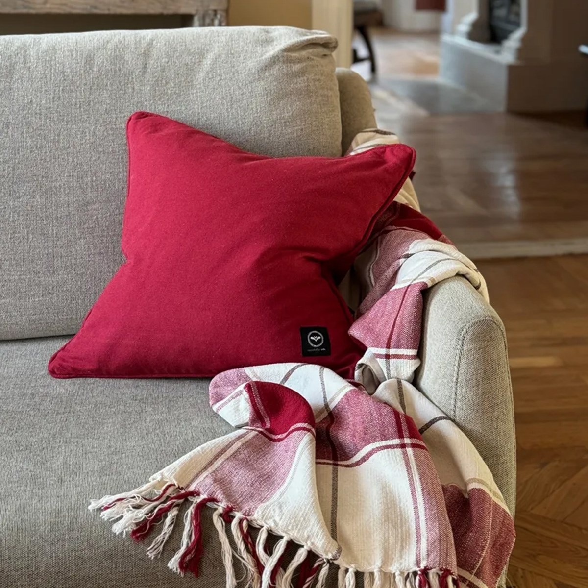 Kuddfodral Elin Röd, 45x45cm