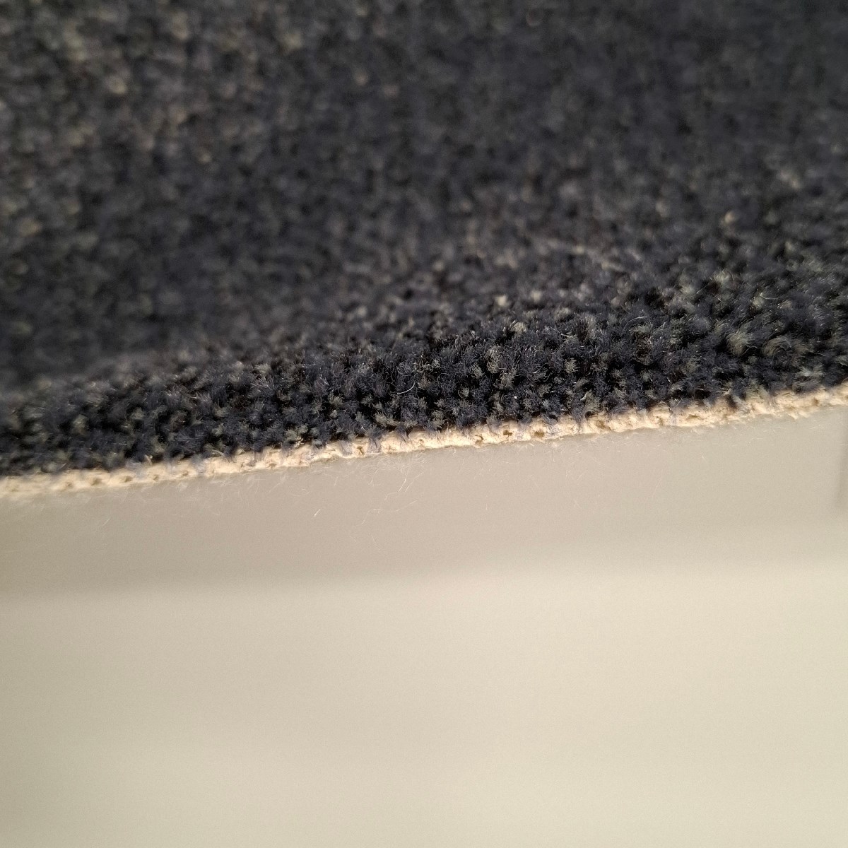 Heltäckningsmatta Harmony Midnight 790 400cm