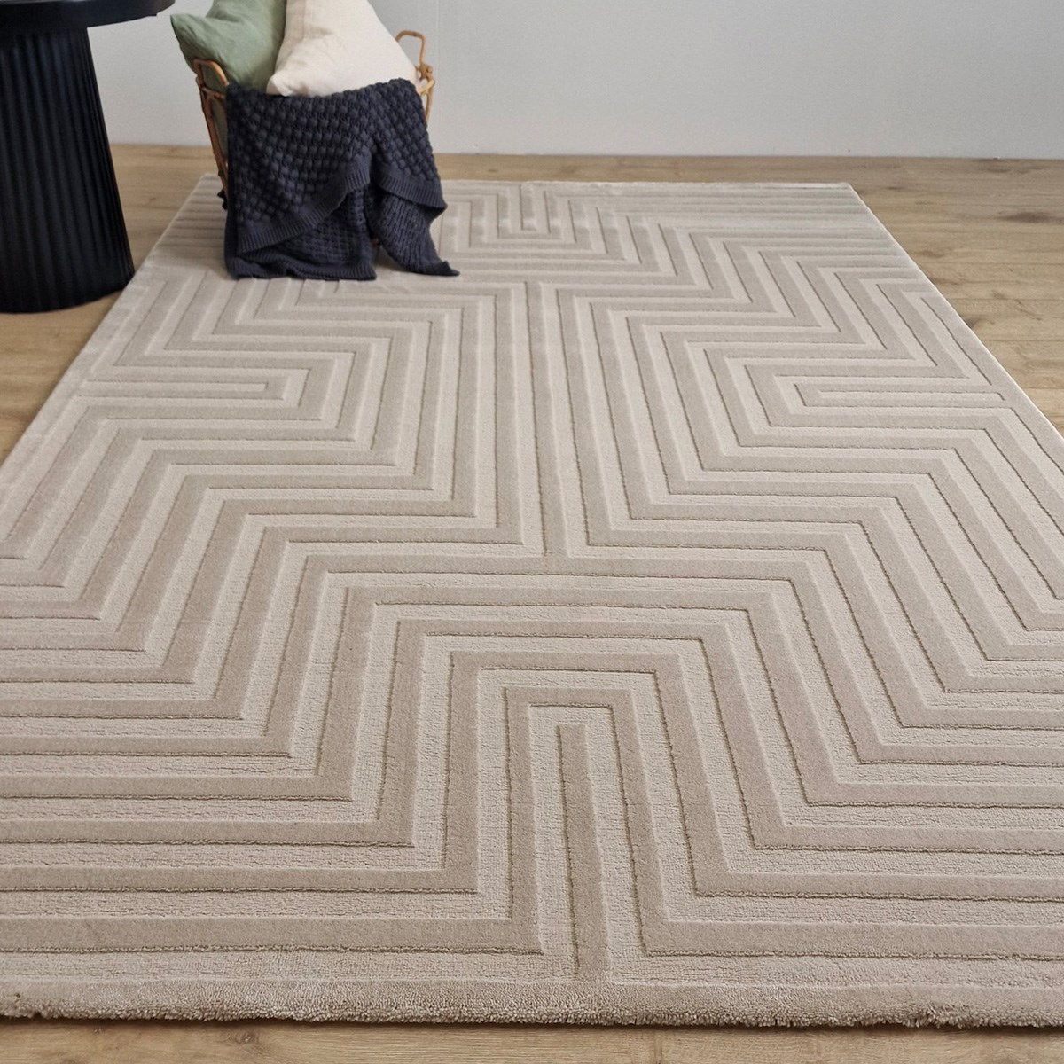 Wiltonmatta Ritz Romb Linne Beige, 160x230cm