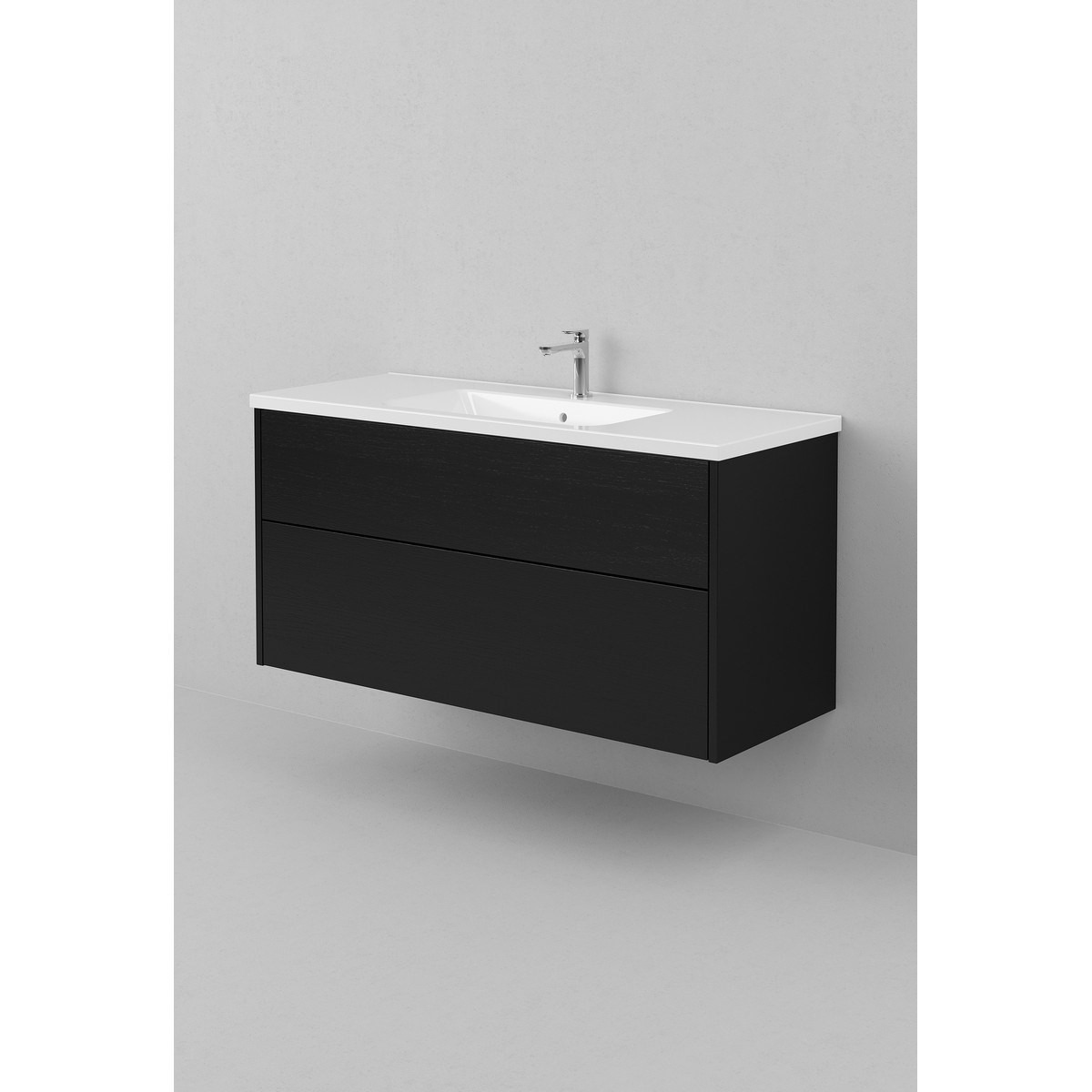 Kommod Grand Solid 120x45cm, Black Oak, Slät