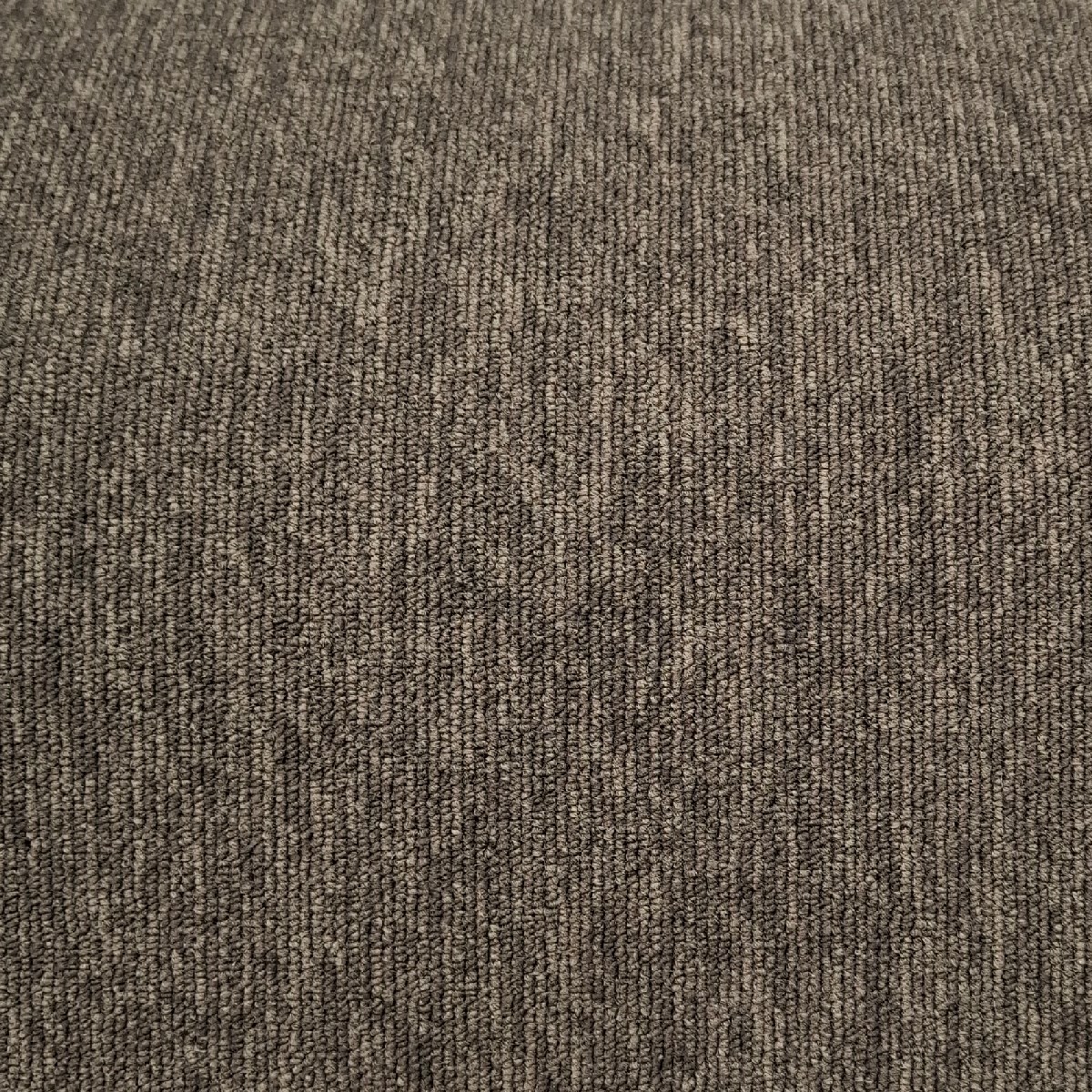 Heltäckningsmatta Volcano 140 Ash 400cm