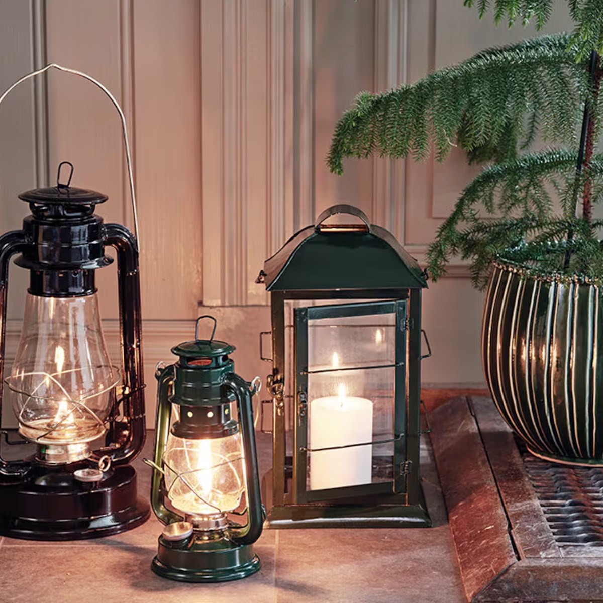 Stormlykta Liten Grön, Mässing