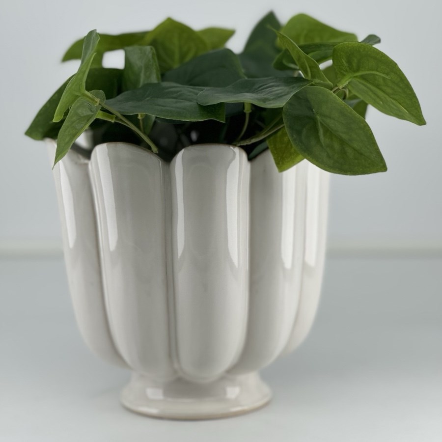 Kruka Petulia M 15.5x14,5cm, White