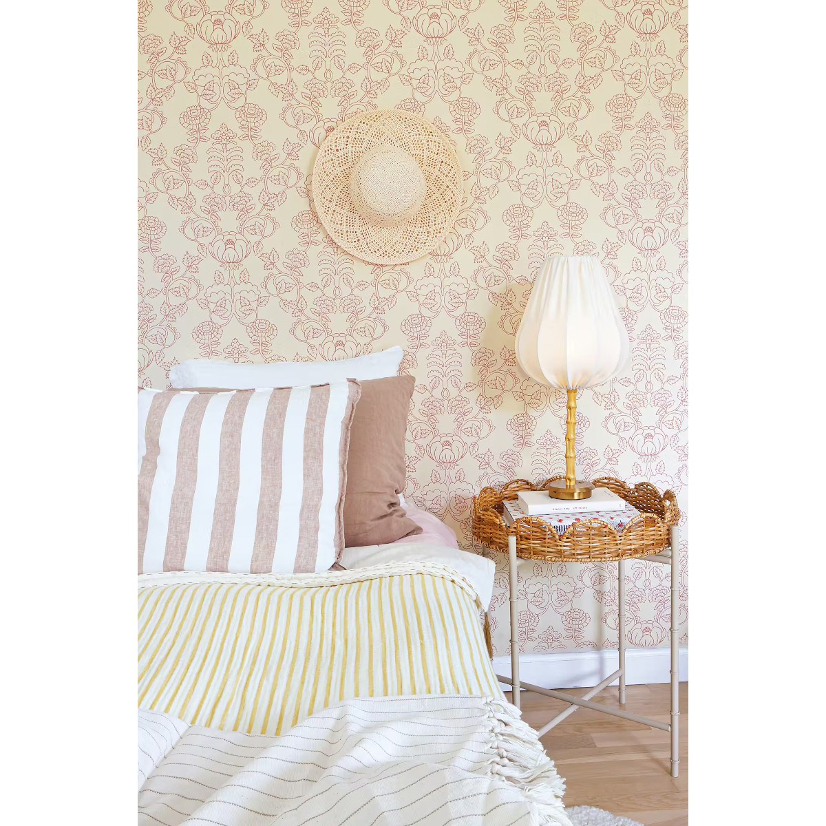 Tapet Cheri Spritz Soft Cranberry Red